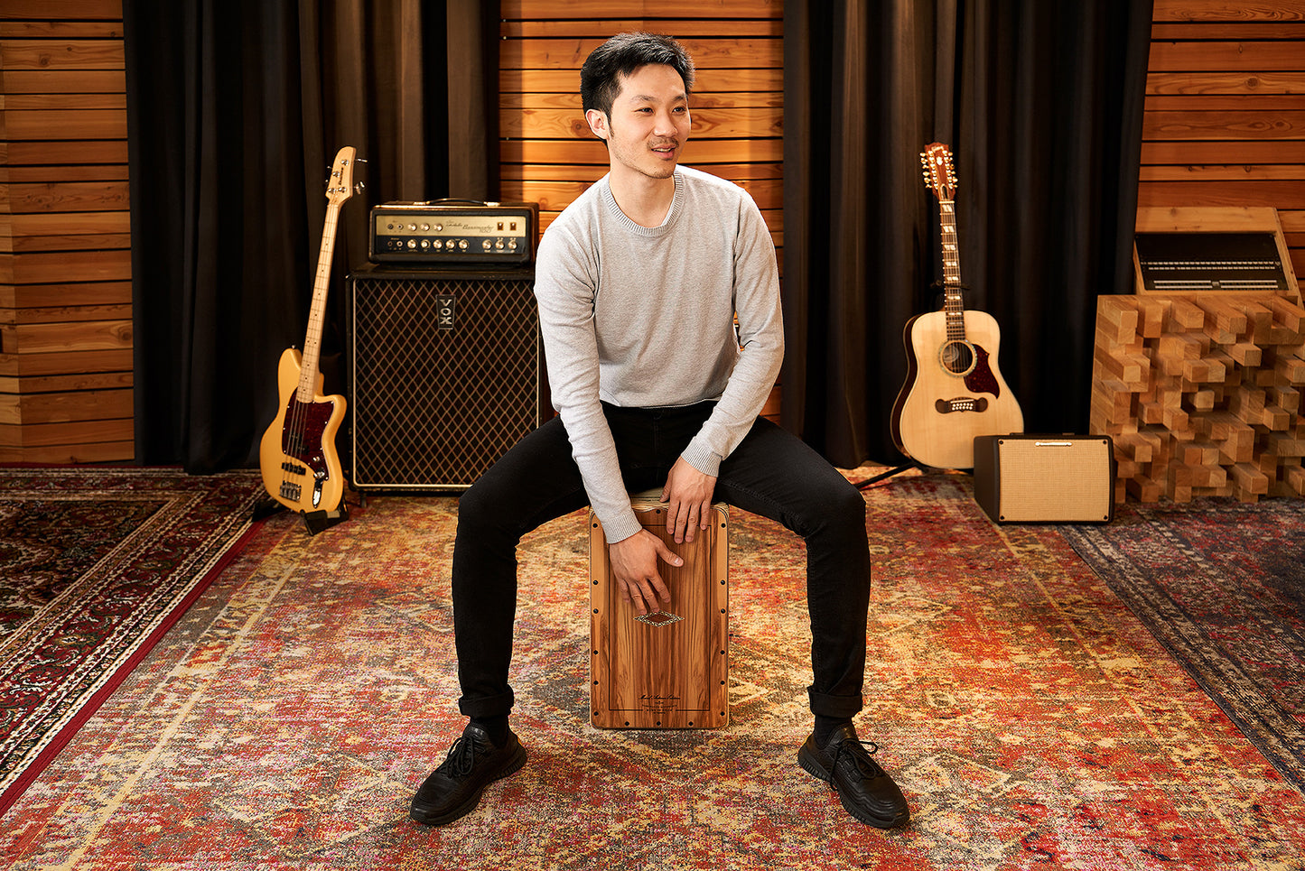 MEINL Percussion Artisan Edition Series String Cajon Seguiriya Line - Indian Heartwood