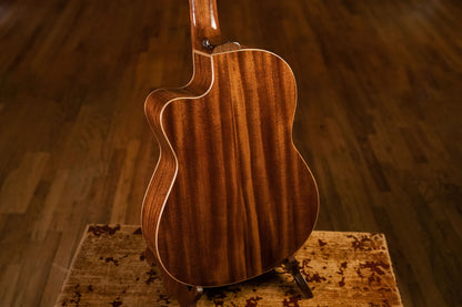 ORTEGA Performer Series 4/4 Konzertgitarre 6-String - Sunburst + Gigbag