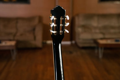 ORTEGA Family Series Pro 4/4 Konzertgitarre 6 String - Massive Fichte / Mahagoni Black + Bag
