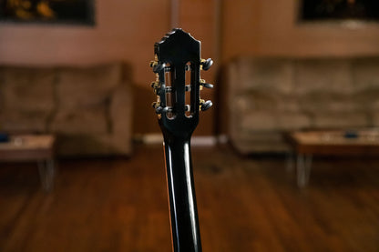 ORTEGA Family Series 4/4 Slim Neck Konzertgitarre 6 String - Fichte / Mahagoni + Bag