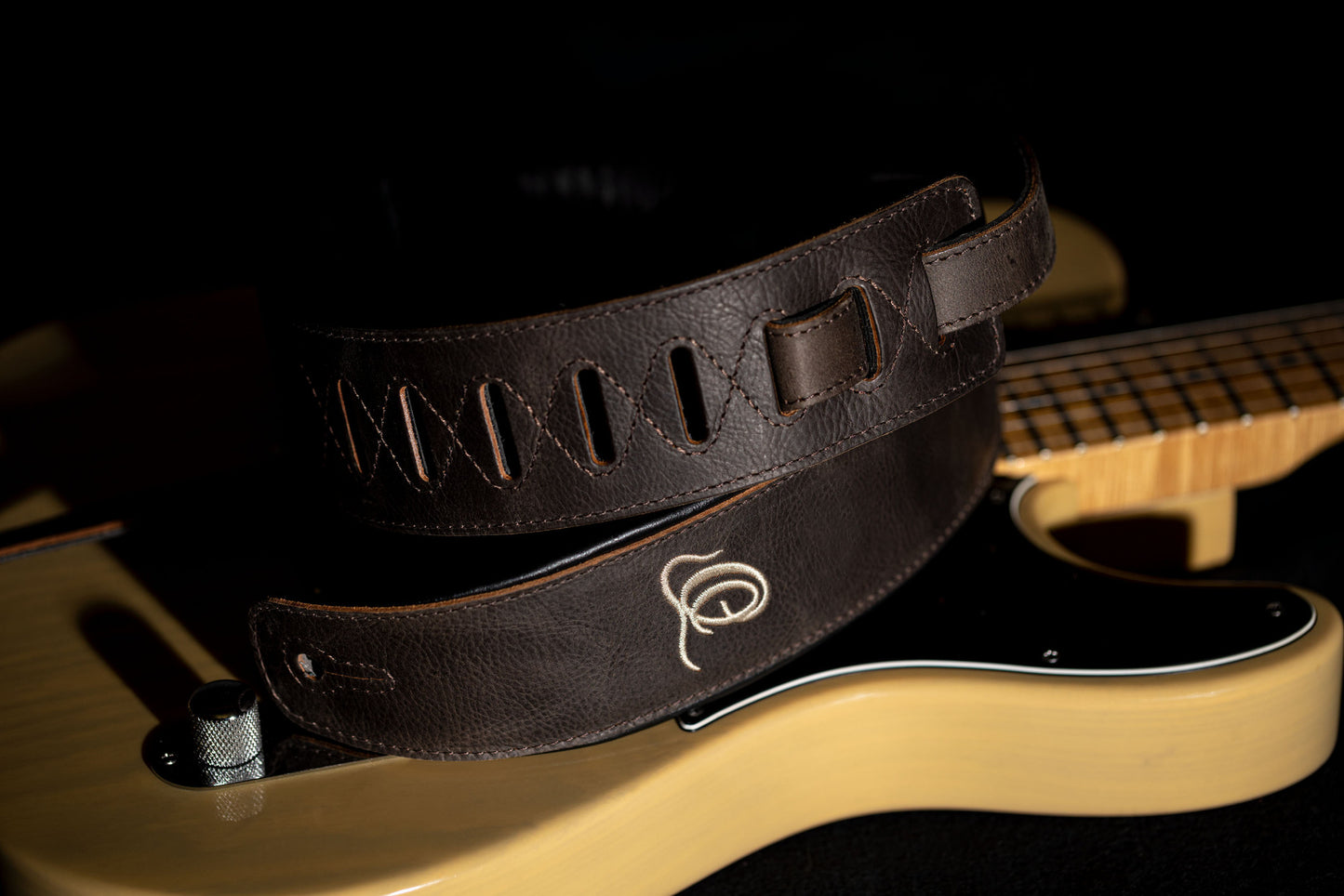 ORTEGA Echtledergitarrengurt - Vintage Bronze