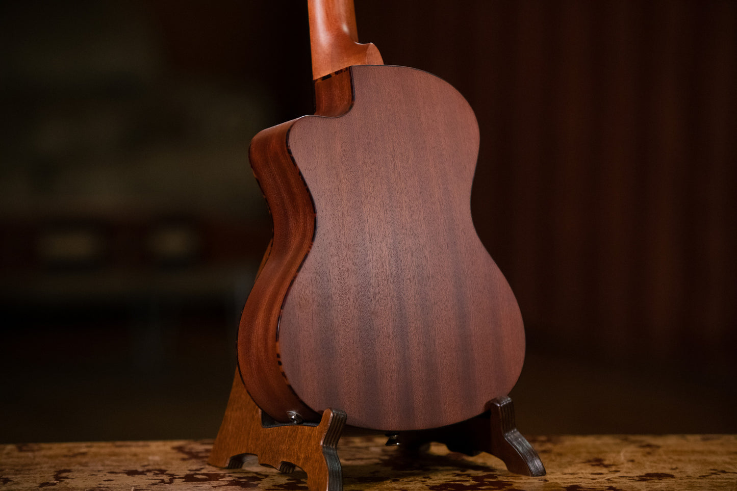 ORTEGA Bonfire Series Preamp Tenor Ukulele 4 String - Spruce/Sapele Natural