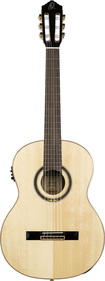 ORTEGA Performer Series 4/4 Konzertgitarre 6-String - Natural + Gigbag