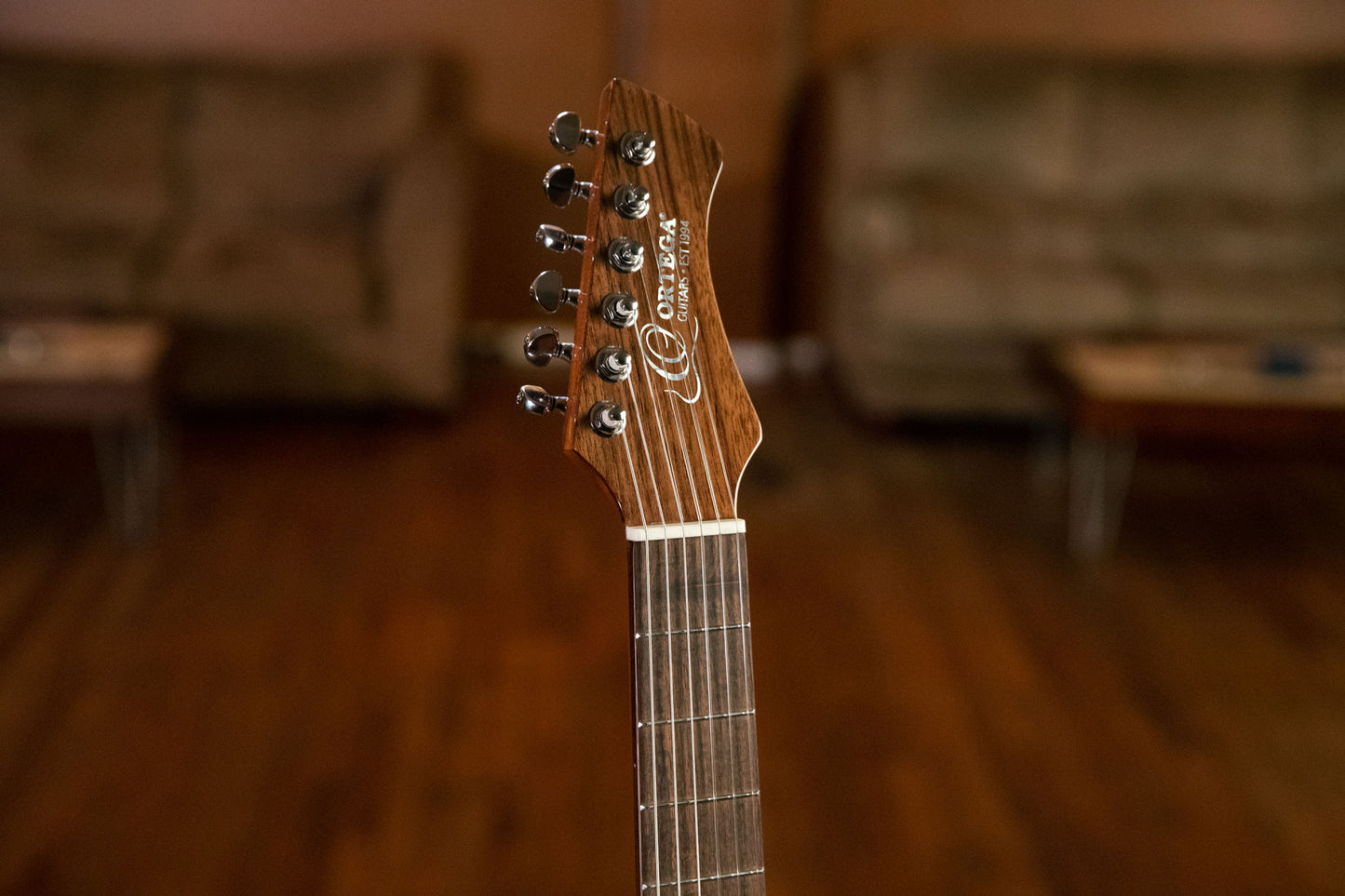 ORTEGA Performer Series 4/4 Konzertgitarre 6-String - Sunburst + Gigbag