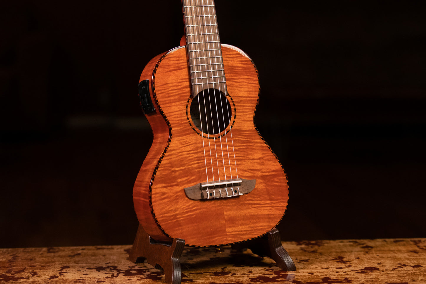 ORTEGA Mini Travel Series 1/8 Guitar 6-String - Natural + Gig Bag