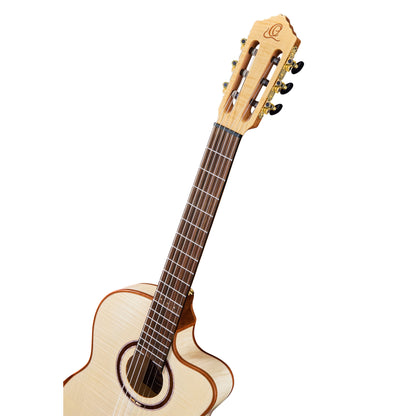 ORTEGA The Private Room 4/4 Konzertgitarre 6-String - Natural + Gigbag