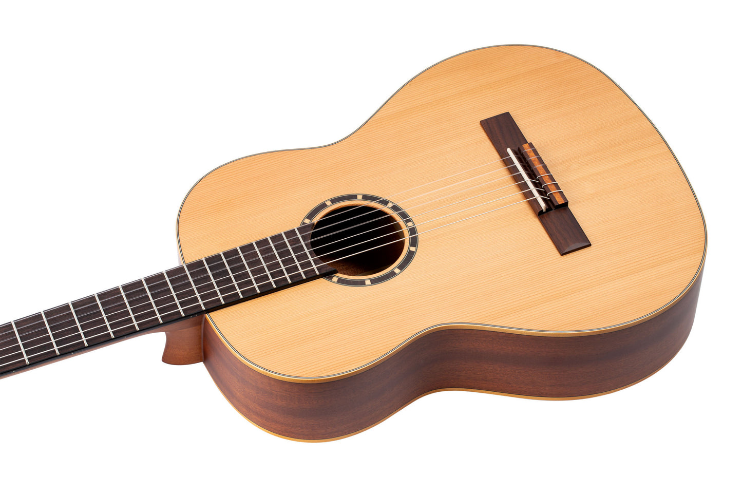 ORTEGA Family Series Pro 4/4 Slim Neck Konzertgitarre 6 String - Zeder / Mahagoni Natur + Bag