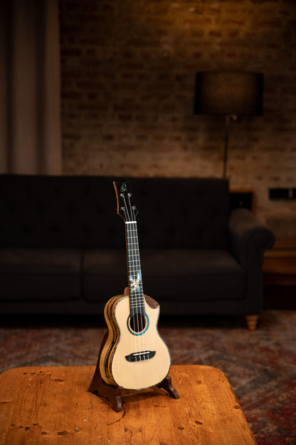 ORTEGA The Private Room Series Konzert Ukulele 4 String - Spruce / White Ebony Natural + Bag
