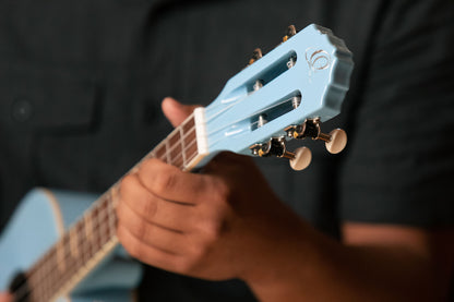 ORTEGA Gaucho Serie Ukulele 4 String - Sky Blue + Bag