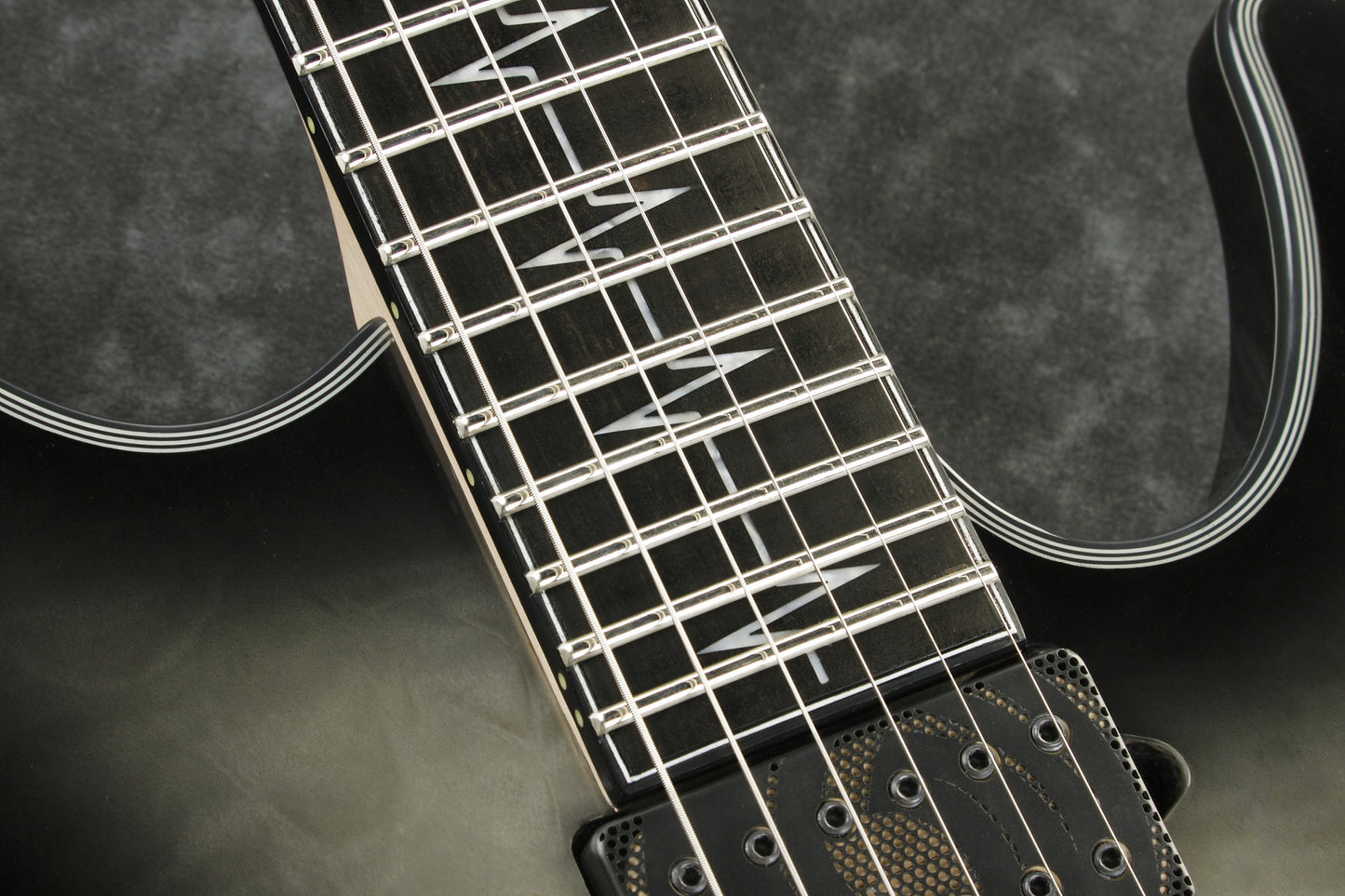 IBANEZ Nita Strauss Signature Electric Guitar 6-String - Deep Space Blonde