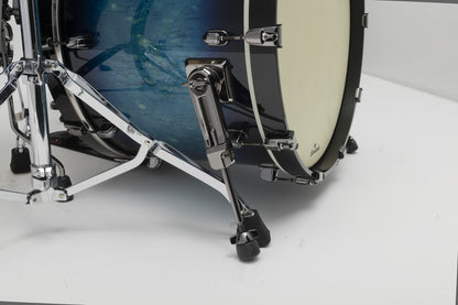 TAMA Starclassic Maple Lacquer Bass Drum 22" x 18" - Molten Electric Blue Burst/Black Nickel HW/without Mount