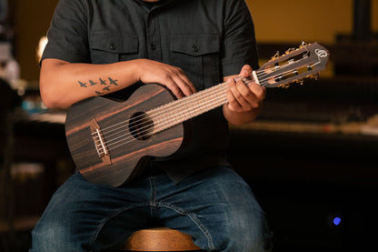 ORTEGA Mini Travel Series 1/8 Guitar 6-String - Natural