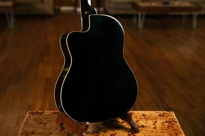 ORTEGA Family Series Pro 4/4 Konzertgitarre 6 String - Massive Fichte / Mahagoni Black + Bag