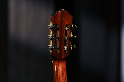 ORTEGA The Privat Room 4/4 Konzertgitarre 6-string - Natur + Gigbag