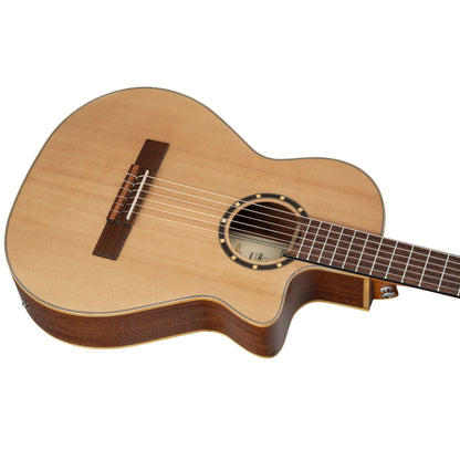 ORTEGA Family Series 3/4 Konzertgitarre 6-String - Natural + Gigbag