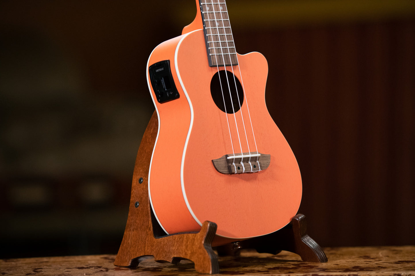 ORTEGA Earth Series Konzert Preamp Ukulele 4 String - Hokkaido Pumpkin Orange