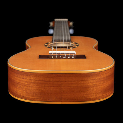 ORTEGA Family Series 1/4 Konzertgitarre 6 String - Zeder / Mahagoni Natur + Bag