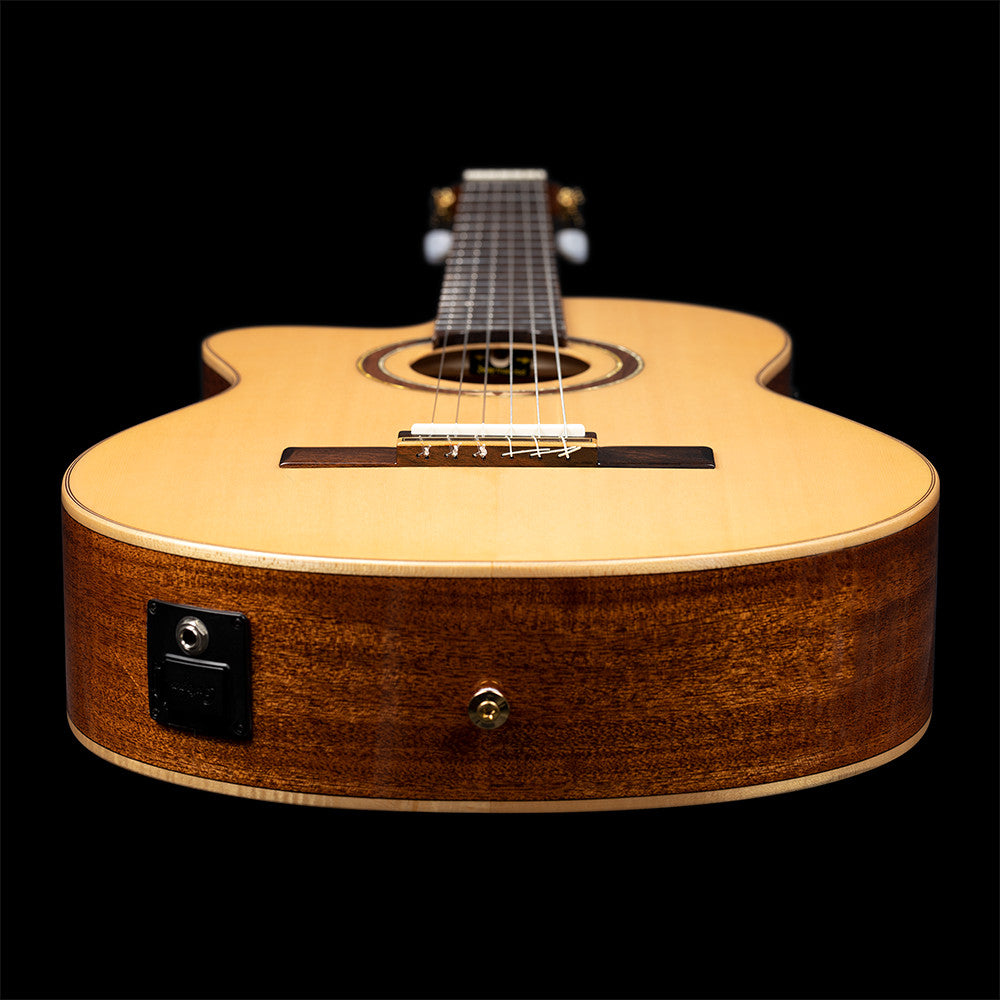 ORTEGA Performer Series 4/4 Konzertgitarre 6-String Lefty - Natural + Gigbag