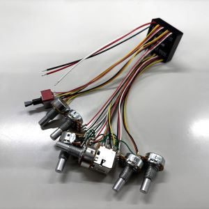 IBANEZ Preamp Set 3-Band EQ Preamp mit Master Tone Bypass Schalter, Middle Frequency