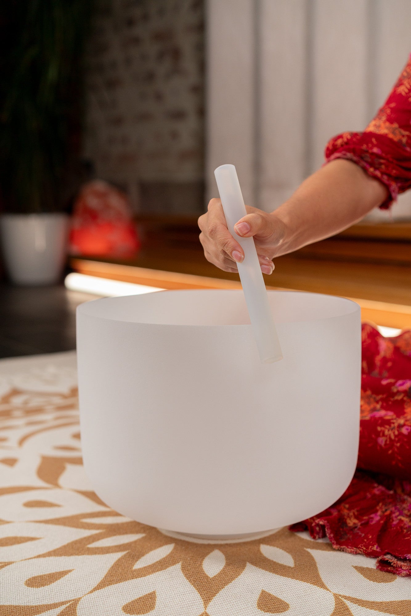 MEINL Sonic Energy 12" Crystal Singing Bowl, Ton H3, 440 Hz, Kronenchakra