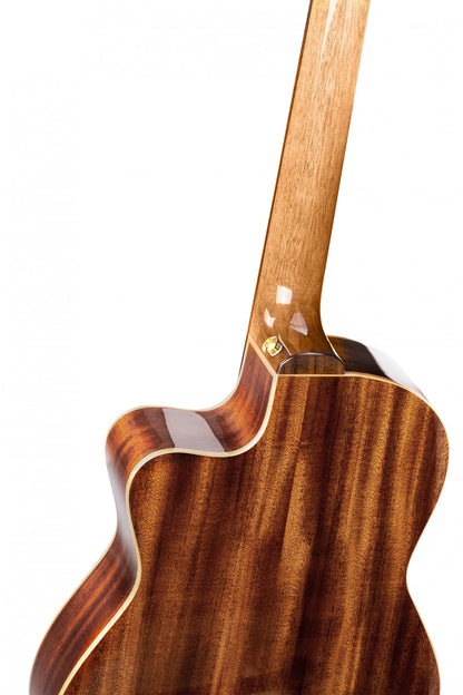 ORTEGA Performer Series 4/4 Thinline Konzertgitarre 6-String - Natural + Gigbag