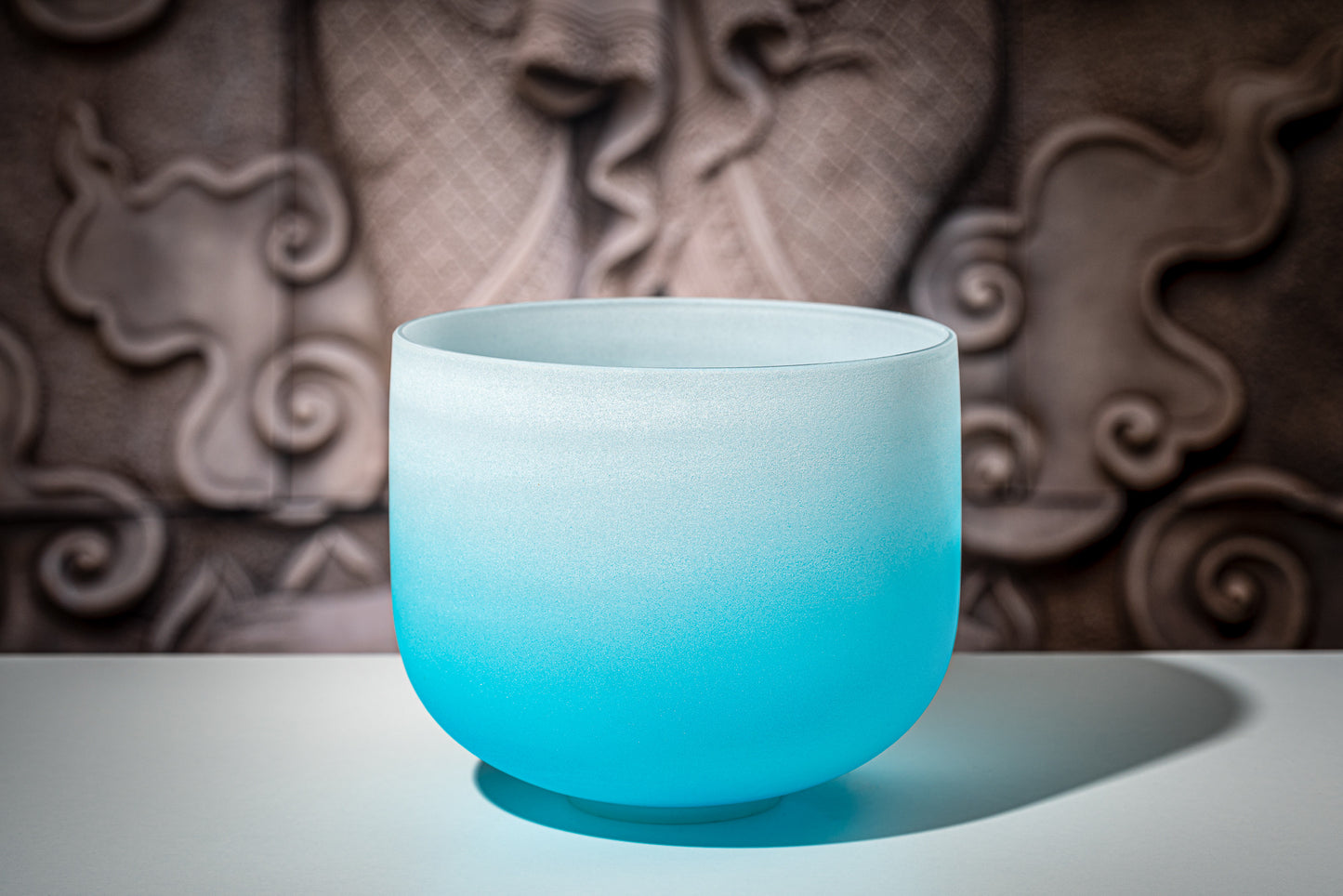 MEINL Sonic Energy Color-Frosted Crystal Singing Bowl 10" - G4/Throat Chakra/440 Hz - Light Blue
