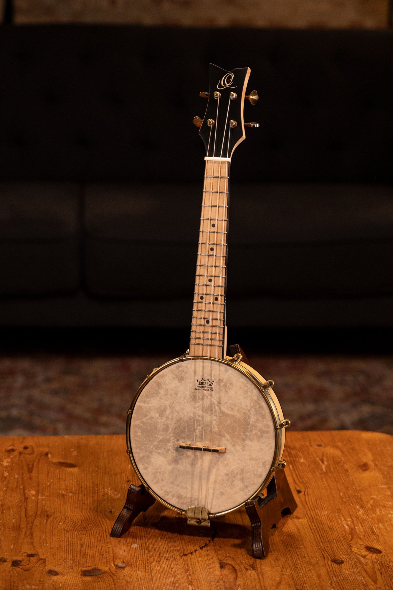 ORTEGA Banjolele Serie Konzert Ukulele 4 String Lefty - Maple Natural + Bag