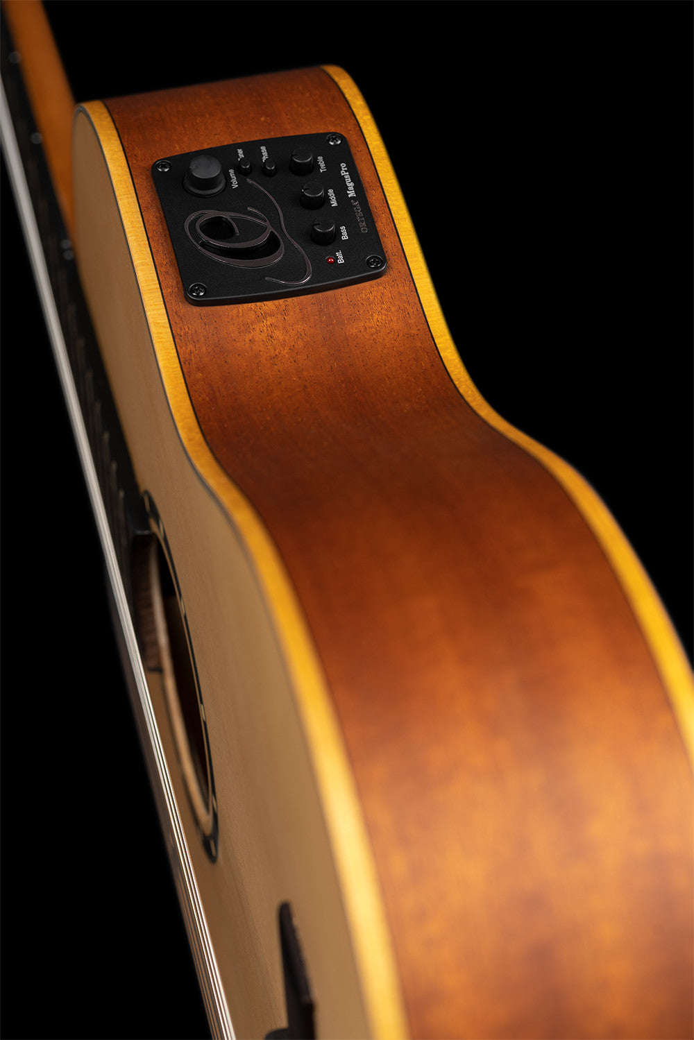 ORTEGA Family Series 4/4 Classical Slim Neck Guitar 6 String Lefty - Spruce / Mahogany Natural + Gig Bag