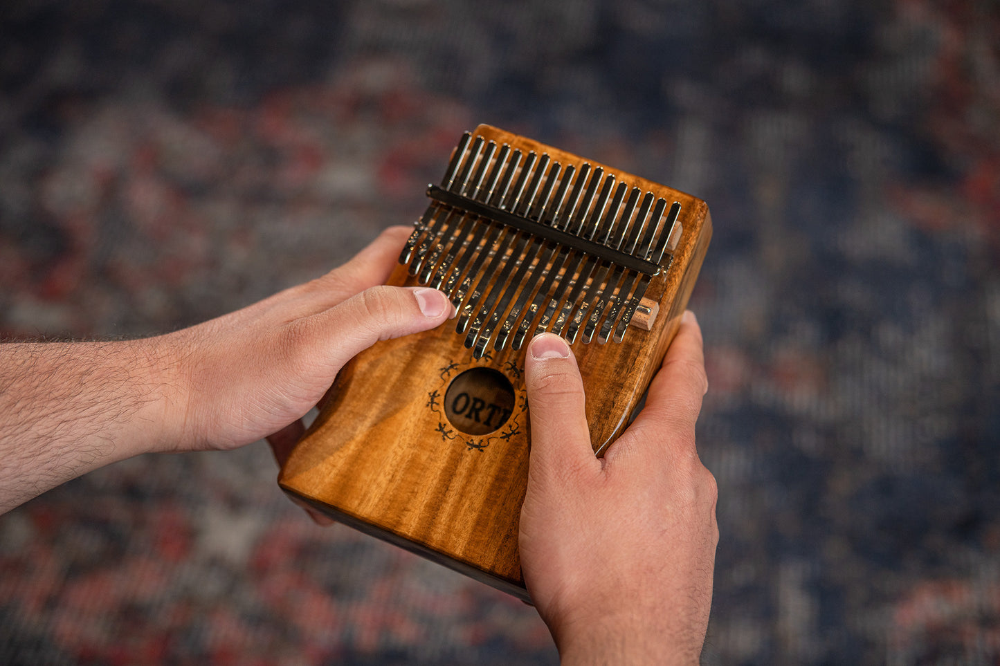 ORTEGA Lizard Series Kalimba 17 Keys - Solid Acacia