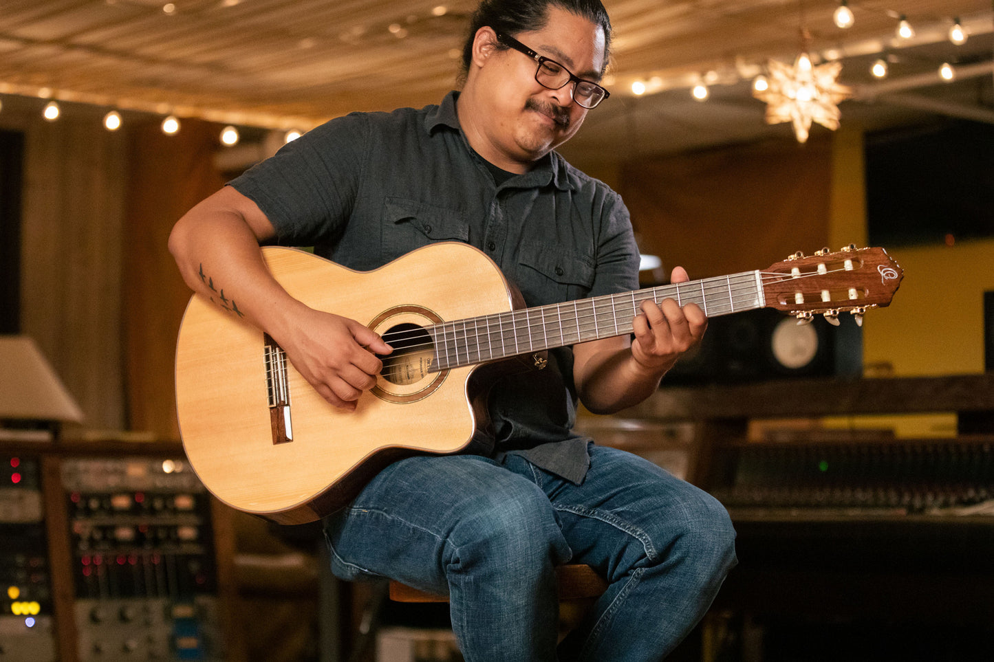ORTEGA Performer Series 4/4 Konzertgitarre 6-String - Natural + Gigbag