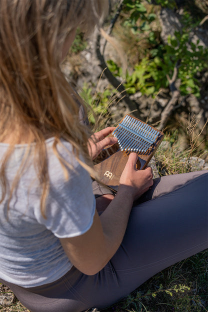 Meinl Sonic Energy Solid Kalimba, 17 Töne, schwarze Walnuss