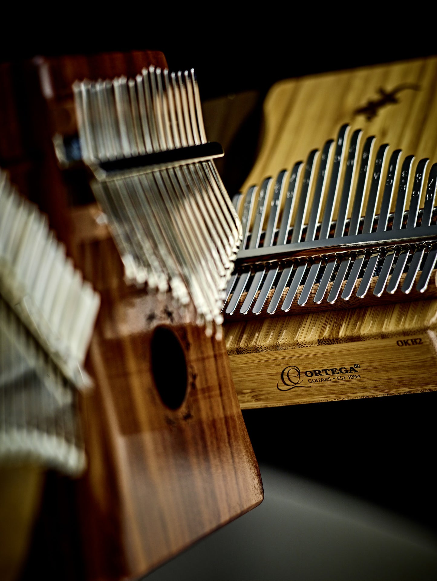 ORTEGA Lizard Series Kalimba 17 Keys - Solid Acacia