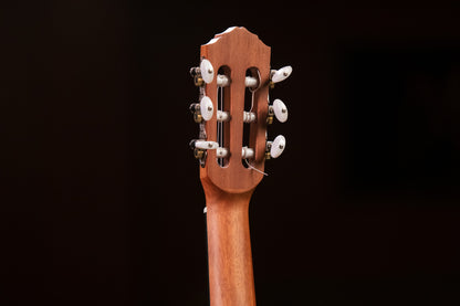 ORTEGA Mini Travel Series 1/8 Gitarre 6-String - Natural