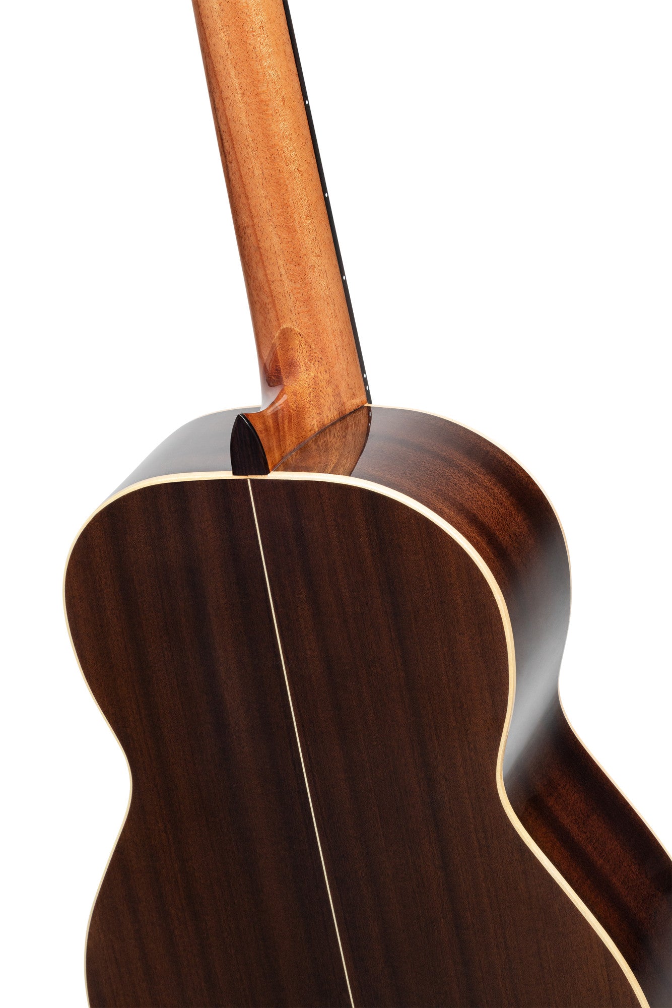 ORTEGA Traditional Series 4/4 Nylon String Guitar 6-String + Pro Gigbag