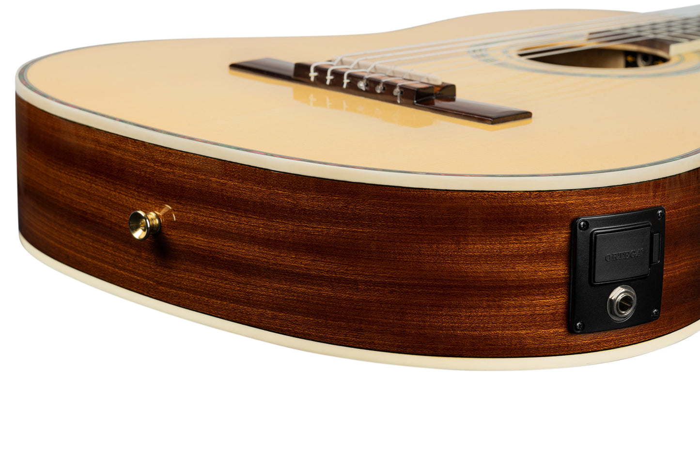 ORTEGA Family Series Pro 4/4 Classical Guitar 6 String - Solid Spruce / Mahogany Natural + Bag