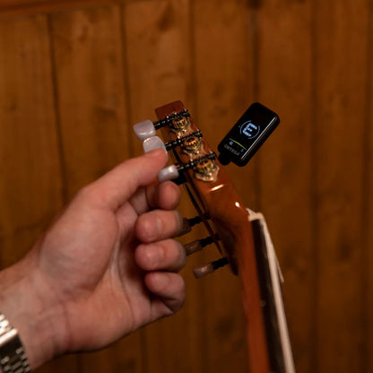 ORTEGA Multi-Mode Headstock-Tuner