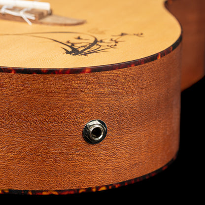ORTEGA Bonfire Series Preamp Baritone Ukulele 4 String - Spruce/Sapele Natural