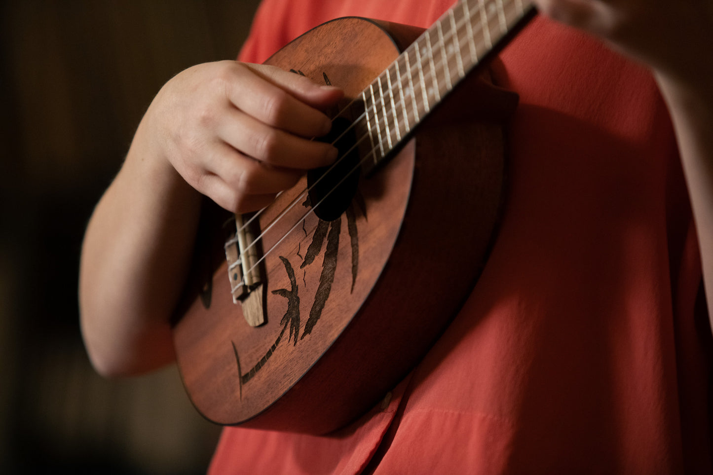 ORTEGA Bonfire Serie Konzert Ukulele 4 String - Sapele Natur