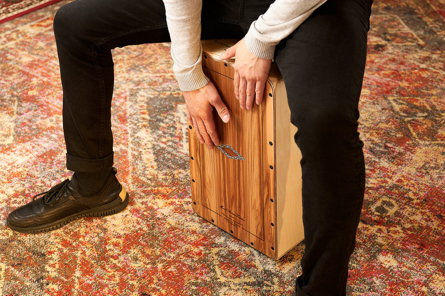 MEINL Percussion Artisan Edition Series String Cajon Seguiriya Line - Indian Heartwood