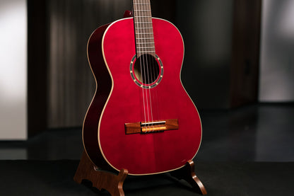 ORTEGA Family Series 7/8 Konzertgitarre 6 String - Weinrot + Bag