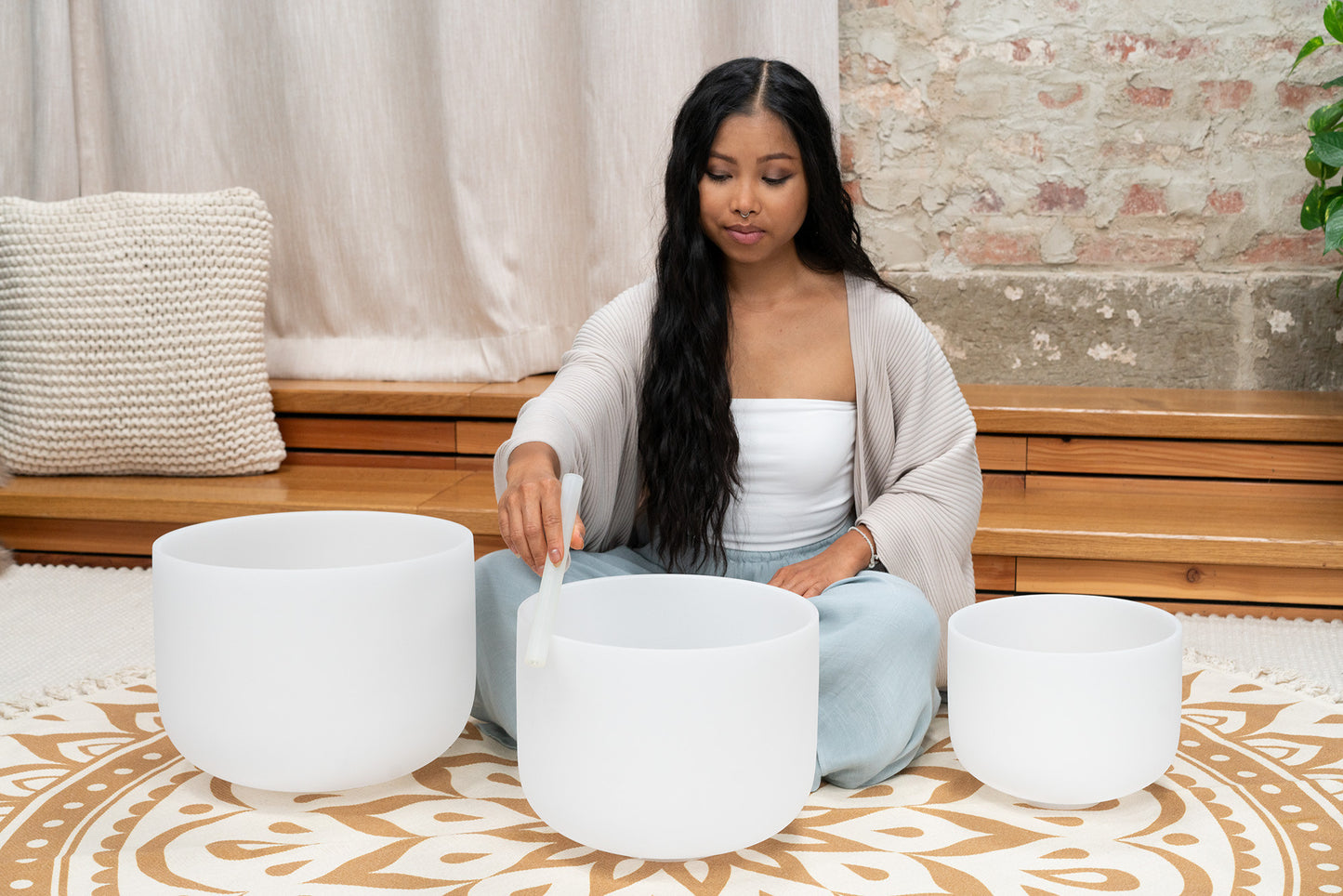 MEINL Sonic Energy White-Frosted Crystal Singing Bowls Set 3 pcs - G4/E4/C4/432 Hz