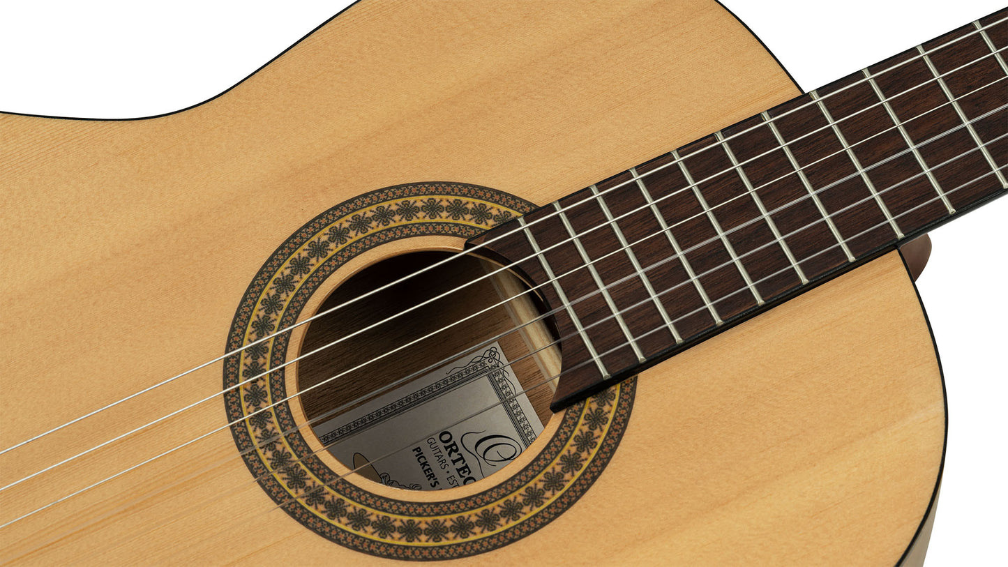 ORTEGA Picker´s Pack 4/4 Nylon String Guitar 6-String -Beginner Set