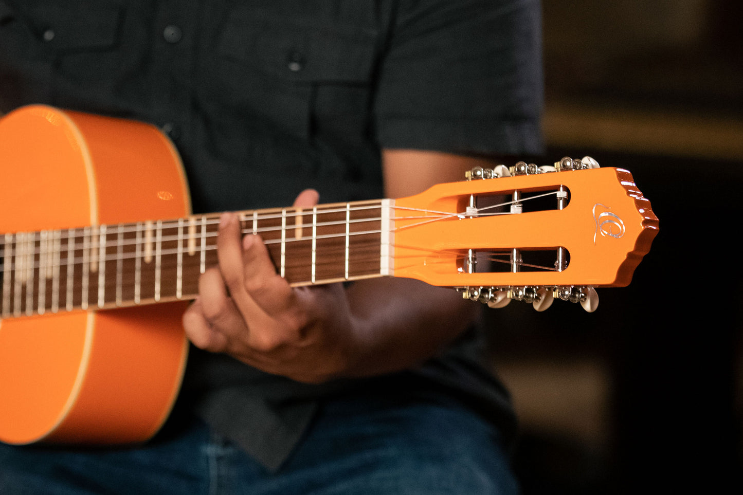 ORTEGA Gaucho Series 4/4 Konzertgitarre 6-String - Orange + Gigbag