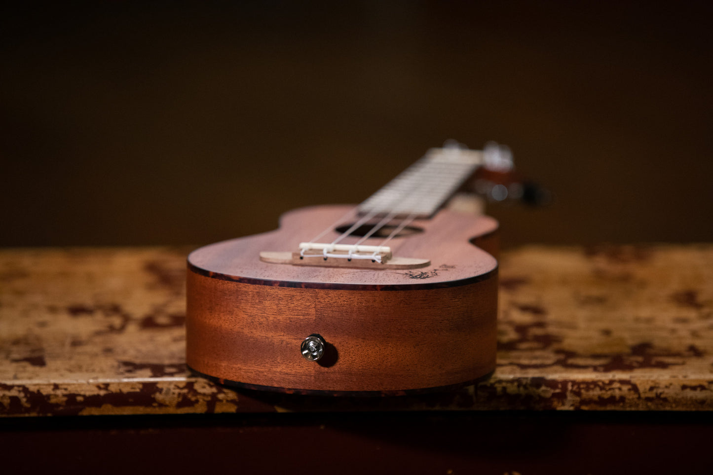 ORTEGA Bonfire Series Soprano Ukulele 4 String - Sapele Natural