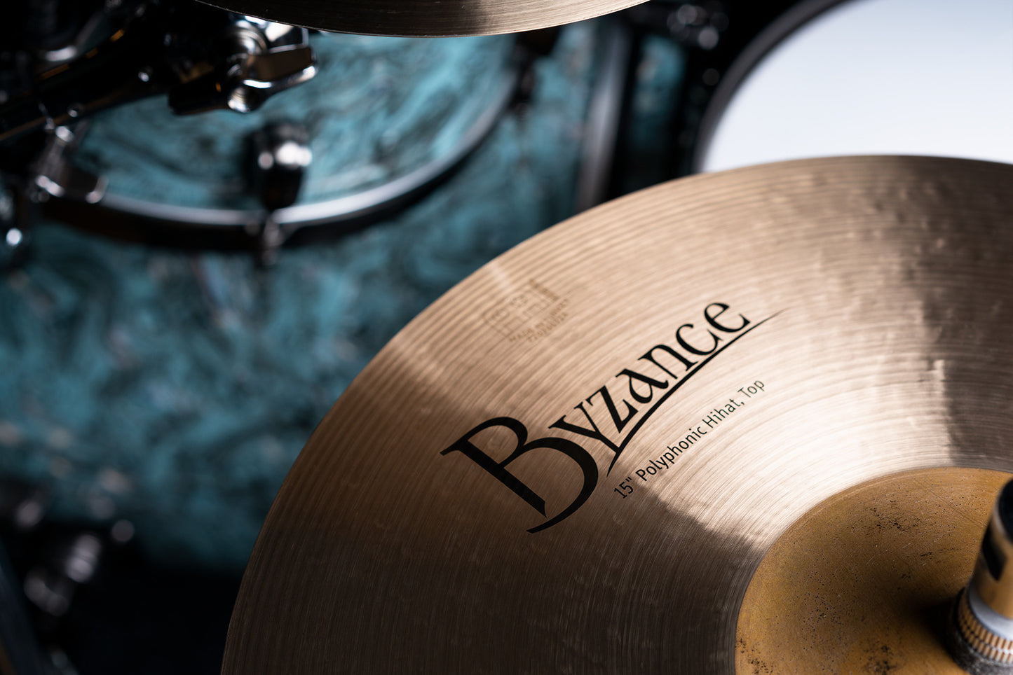 MEINL Cymbals Byzance Traditional Polyphonic HiHat - 15"