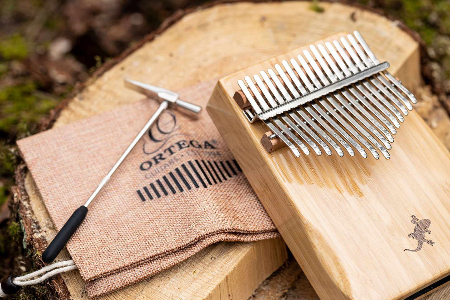 ORTEGA Lizard Series Kalimba 17 Keys - Solid Bamboo