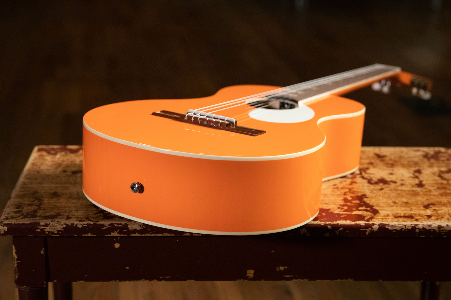 ORTEGA Gaucho Series 4/4 Konzertgitarre 6-String - Orange + Gigbag