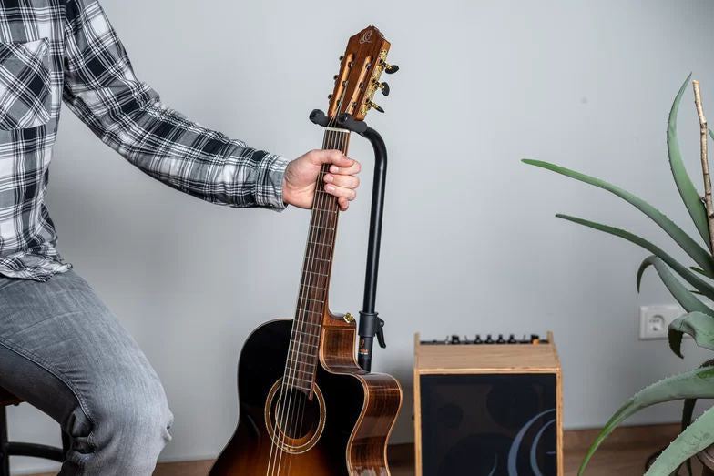 ORTEGA Hanging-Guitar-Stand - Black