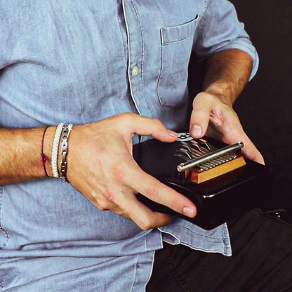 MEINL Percussion Hollow Series Wah-Wah Kalimba - a'/c"/c'/a'/A/f'/e'/e"/b'