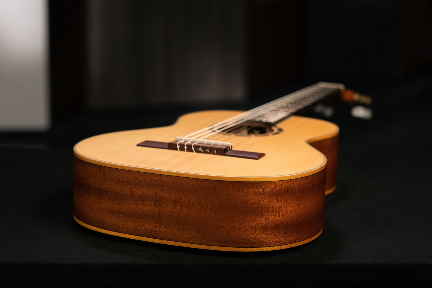 ORTEGA Family Series 3/4 Konzertgitarre 6 String - Mahagoni Natur + Bag